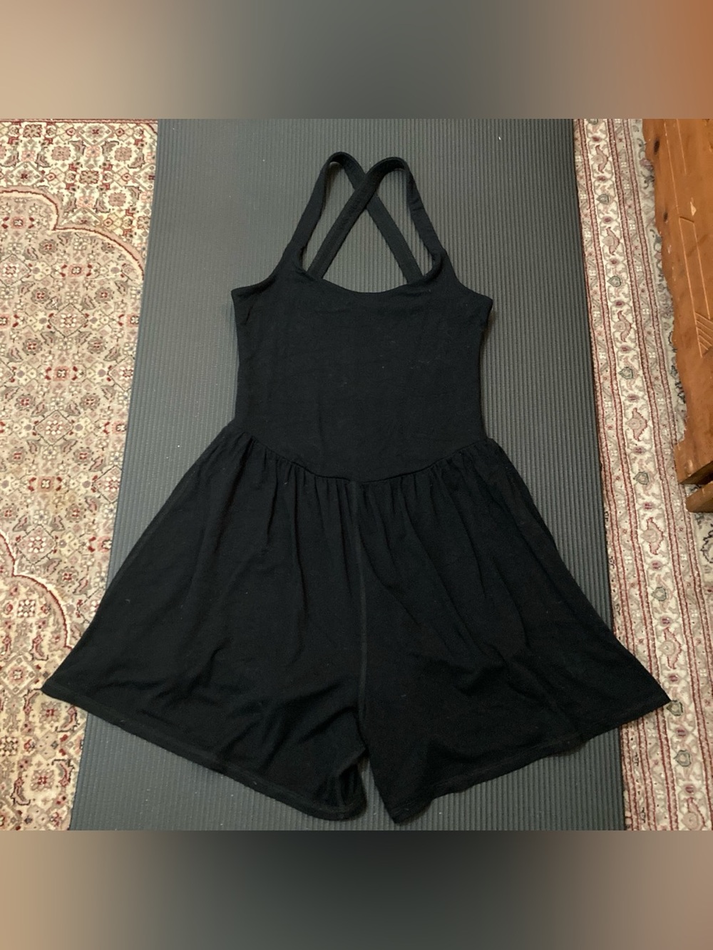 Black Imbodhi Lila romper
size S
Lenzing™ micromodal & spandex blend.